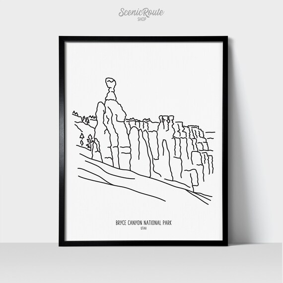 Arches National Park (Utah) - Minimalist Sun Lines Tee Shirt Arches National Park (Utah) - Minimalist Sun Lines Tee Shirt