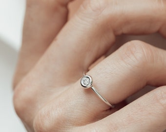 Silver Ring Diamond CZ, Sterling Silver Ring with Stone, Simple Rings for Women, Eco Friendly Ring, Rings UK, Ethical Ring
