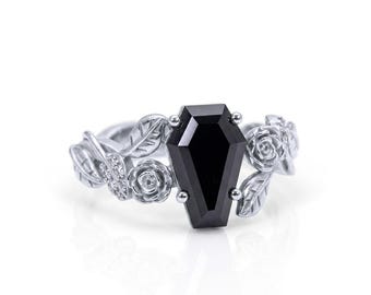 Lileve - Gold Natural Coffin Cut and Diamond Floral Ring