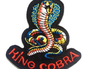 Vtg 80s King Cobra 1.5 pin badge C046a