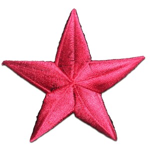 Könnte beinhalten: Ein hellrosa fünfzackiger Sternförmiger Patch. Der Stern ist aus weichem, plüschem Stoff.