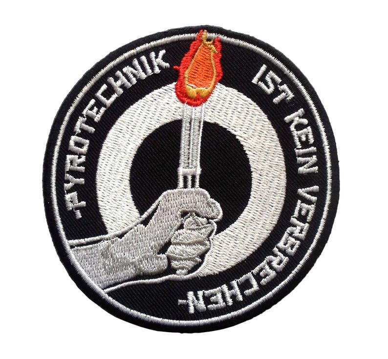 Aufnäher / Bügelbild - pyrotechnik ist kein Verbrechen Fußball Fans weiß Ø8,6 Bild 5