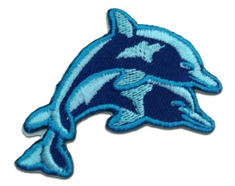 Iron on patches - Baby dolphin - blue - 6.9x4.1 - Application Embroided badges
