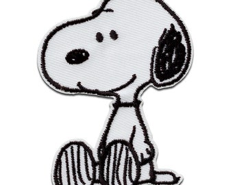 Peanuts © Snoopy - Iron On Patches Adhesive  Appliques, Size - 7,6 x 5,7 cm