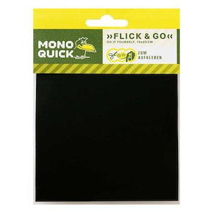 Könnte beinhalten: Ein schwarzes Blatt selbstklebendes Papier in einer gelben und grünen Verpackung. Die Verpackung lautet "Mono Quick Flick & Go Do It Yourself 10x20 cm Zum Aufkleben".