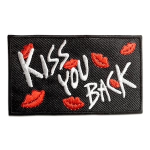 Iron on patches - Kiss You Back – black – 8,4x5,1cm - Application badges