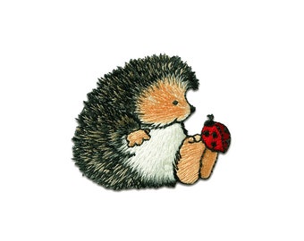 Iron on patches - Margaret Sherry hedgehog with bug animal children - gray – 4,6x5,5cm - Application