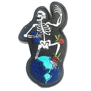 Iron on patches - drinking skeleton Biker - black - 5.5x10.0 Application badges