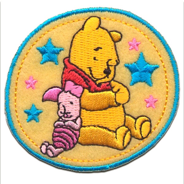 Disney © Winnie Puuh Winnie & Ferkel - Aufnäher, Bügelbild, Aufbügler, Applikationen, Patches, Flicken, Zum Aufbügeln, Größe - 6,3 x 5,7 cm