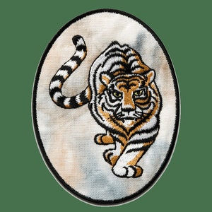 Tiger Is Sneaking Oval Animal Iron On Patches Adhesive Emblem Stickers Appliques, Size 3.94 x 2.87 Inches image 6