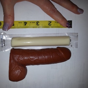 Penis shaped soap with Suction cups and veins average size, novelty soap, bachelorette party, bachelor, white elephant gift, dick soap, bar image 3