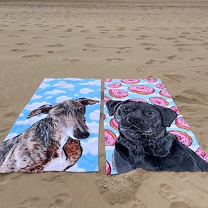 Beach towels with dogs on clearance them