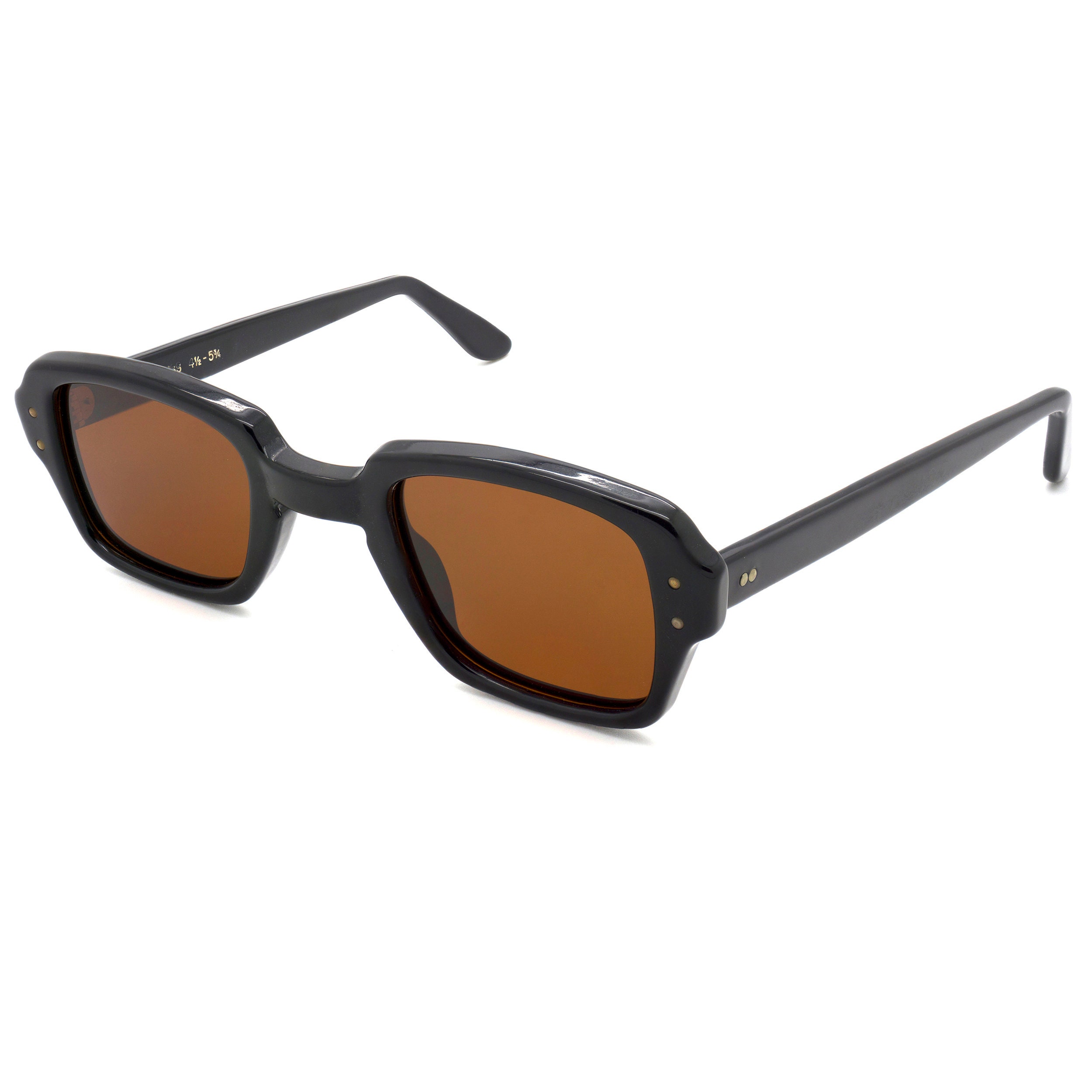 US Military Original Sunglasses With Brown Polarized Lenses US Military Original Sunglasses With Brown Polarized Lenses