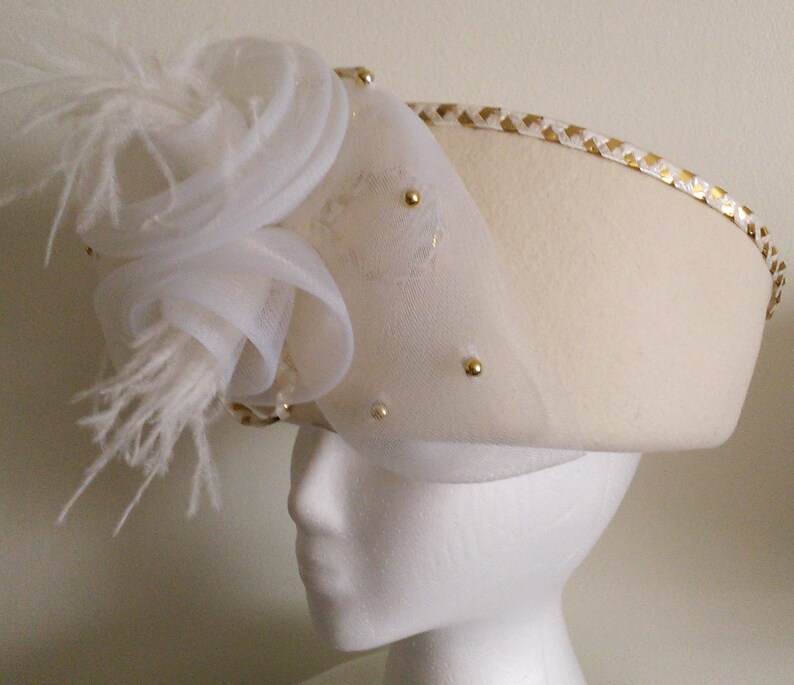 Risparmia alla grande su I Cappelli Del Parto Di Tè Wedding Cappello Da Sposa Tea Party Kentucky Derby Cappelli Da Sposa Cappello Da Cocktail Con