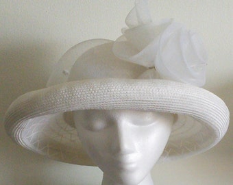 White Wide brim hat,Wedding hat,Tea Party hat,Church hat,Kentucky Derby hat