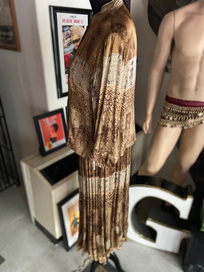 Vintage 1980s Pretty Asian-Inspired Two-Piece Satin Patchwork Set from Dorothy Schoelen
