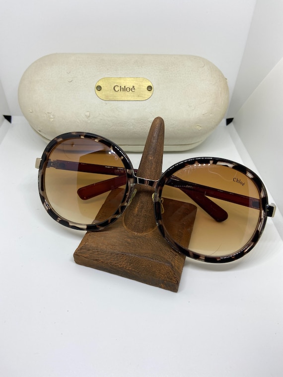 Gorgeous Chloe Sunglasses with Chloe Glasses Case