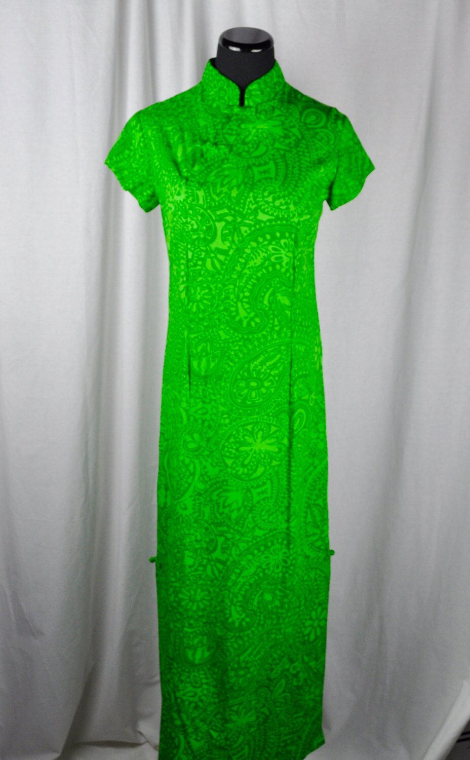 Vintage 1960s Modern Waltah Clarke's Hawaiian Bright Green Paisley Print Cotton Dress Sz 4