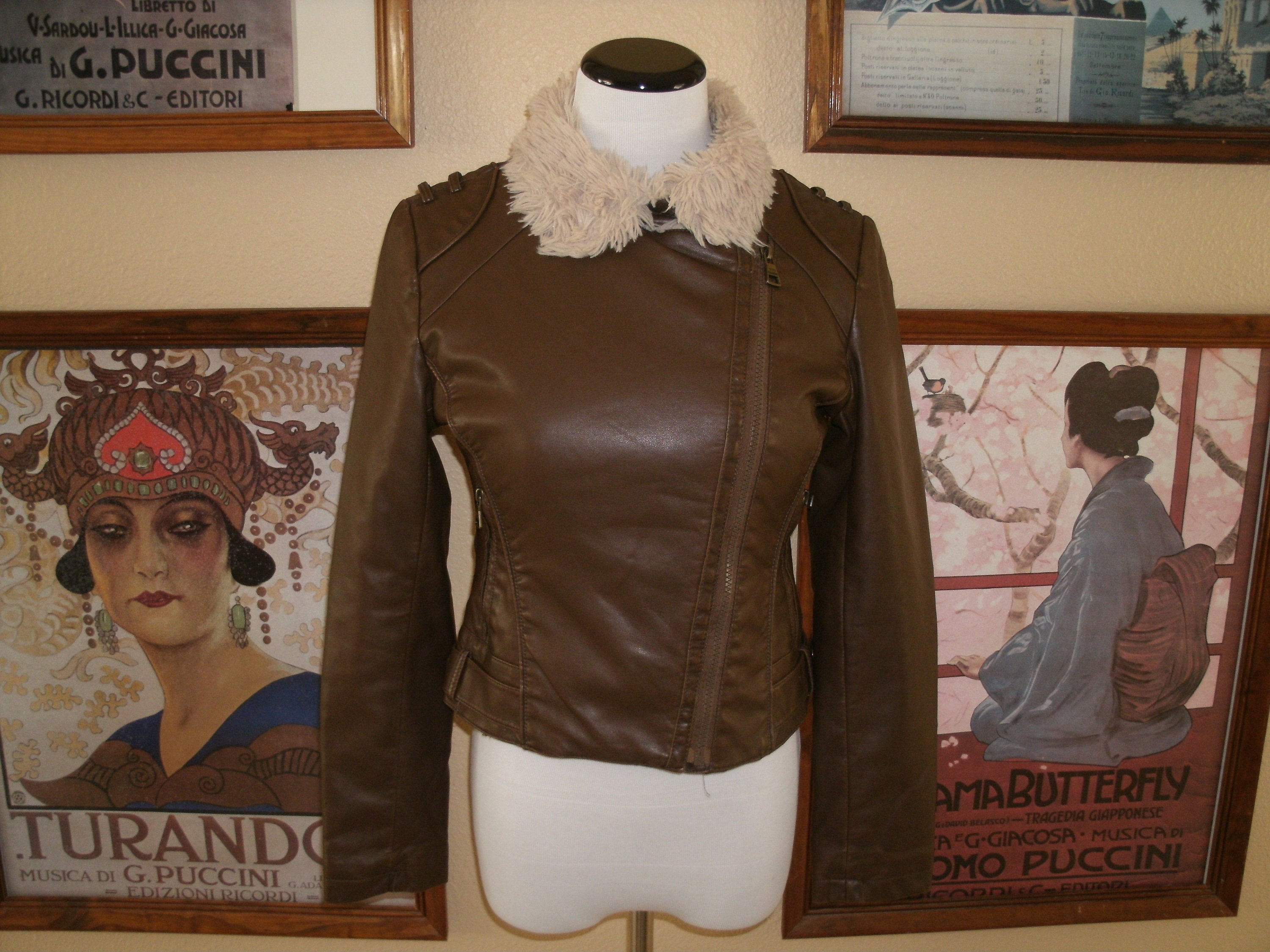 Cute Steve Madden 90s Faux Leather Motorcycle Jacket With Fur Cute Steve Madden 90s Faux Leather Motorcycle Jacket With Fur Lining And Collar