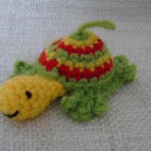 Lucky crochet turtle, key ring turtle, amigurumi turtle, 3 colors to choose from rasta