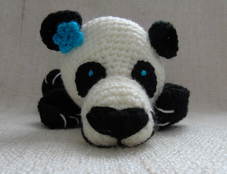 Tuto ou patron Grand panda au crochet image 3