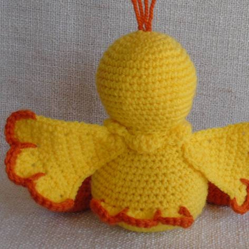 Tutorial or pattern Big yellow crochet chick image 5