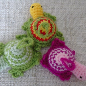 Lucky crochet turtle, key ring turtle, amigurumi turtle, 3 colors to choose from image 8