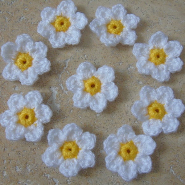 Lots of crochet daisy flowers 3cm white heart yellow by 3, 4, 5, 6, 8, 9, 10, 12, 15 and 20