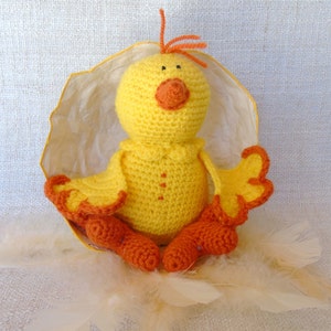 Tutorial or pattern Big yellow crochet chick image 2