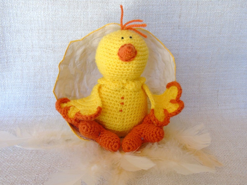 Tutorial or pattern Big yellow crochet chick image 2