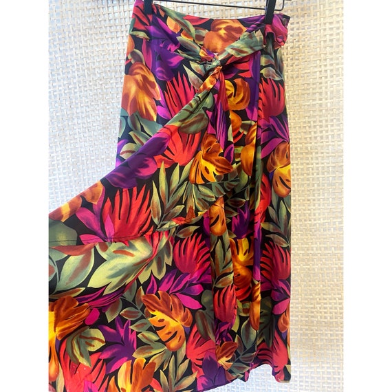 Victoria Some Size Small Floral Tropical Print Si… - image 4