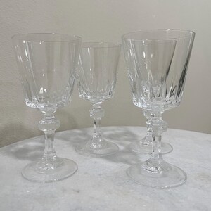 Vintage Wine Glasses With Diamond Stem Set Of 4 5.75&quot; Tall