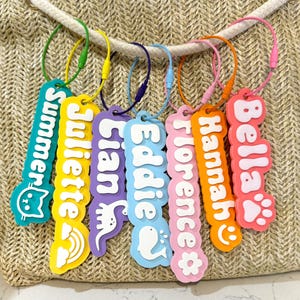 Porte-clés personnalisé | Étiquette de sac personnalisée pour enfants | Étiquette de sac personnalisée | Étiquette de sac d'école pour enfants Étiquette de sac de garderie | Étiquette de sac d'école