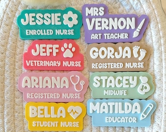 Gepersonaliseerde naambadge | Naambadges | Naamplaatje werk | Docent | Verpleegkundige | Dokter | Leraar | Tandarts | Verloskundige | Idee kerstcadeau