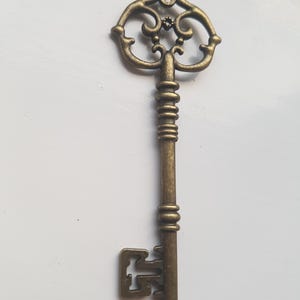 Enchanted Road Opener Key Necklace
