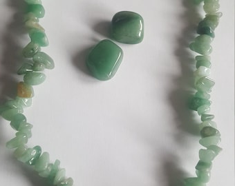 Green Aventurine Necklace and 2 crystals