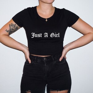 Women&#39;s Just A Girl Crop Top T Shirt, Baby Girl Cute Summer Spring Cropped Old English Funny Sarcastic Sassy Basic