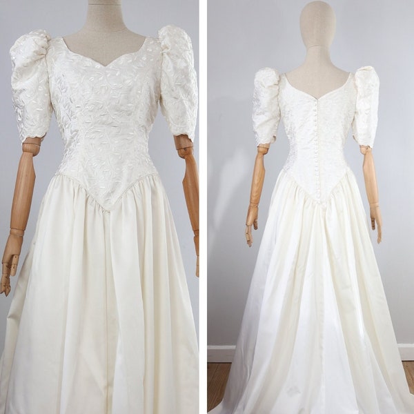 Vintage 80s Wedding Dress - by Ronald Joyce London - Victorian Style - Size  Small UK 10 US 6 EU 38