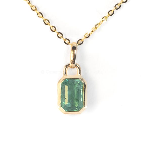 0.91ct Natural Elongated Emerald Cut Emerald Pendant | 18K Yellow Gold