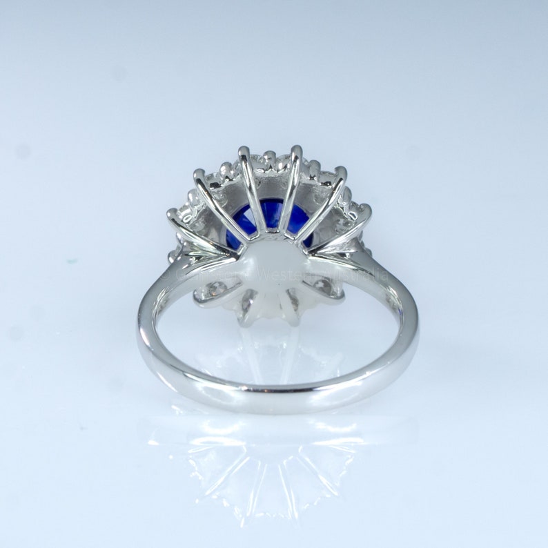 3.16ct Royal Blue Sapphire Diamond Halo Ring in Platinum image 4