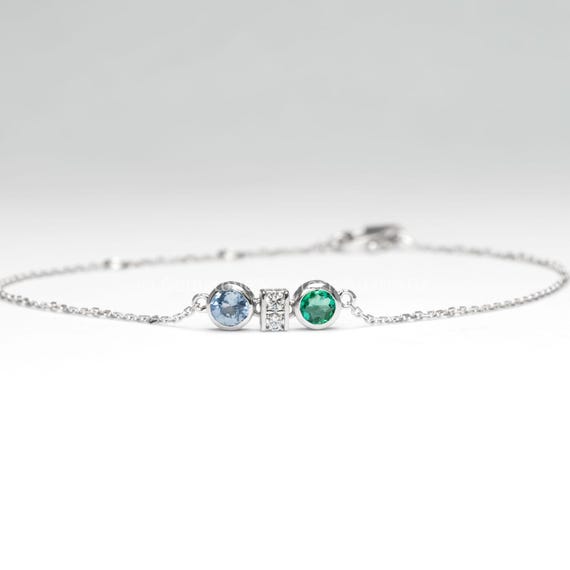 Colombian Emerald, Diamond and Blue Sapphire Bracelet in Platinum 950