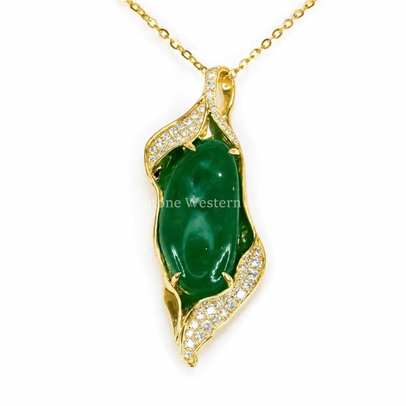 17.0 carats Colombian Emerald Statement Pendant