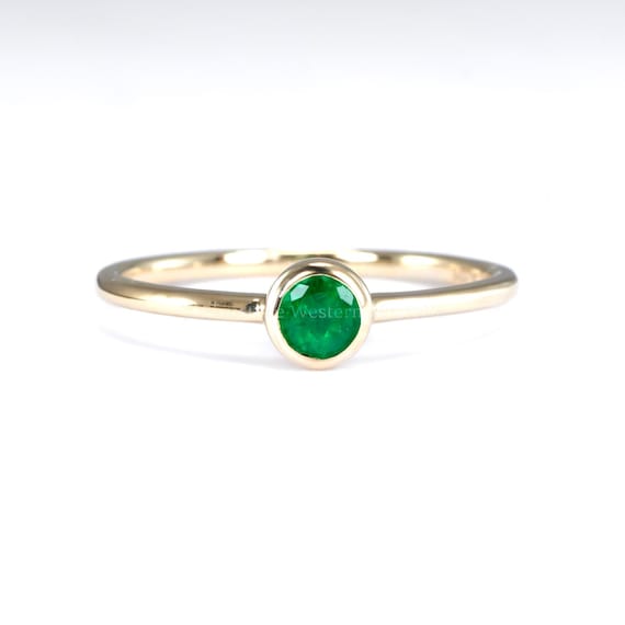 Petite 9K Yellow Gold Ring with 3.6mm Round Cut Natural Colombian Emerald