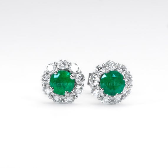 Colombian Emerald and Diamond Stud Earrings in Platinum 950
