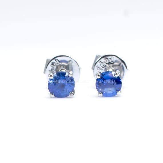 Natural Blue Sapphire Stud Earrings in Platinum 950 – 0.50ct