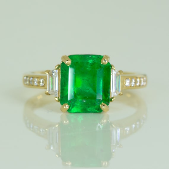 Natural Colombian Emerald and Diamond Statement Ring in 18K Gold
