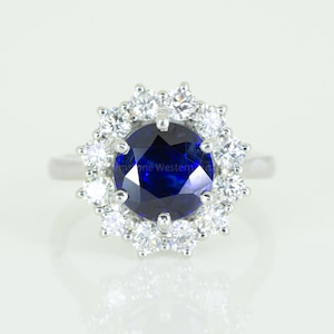 3.16ct Royal Blue Sapphire Diamond Halo Ring in Platinum