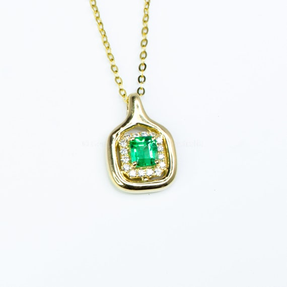 Emerald Cut Colombian Emerald and Diamonds Halo Pendant in 18K Yellow Gold