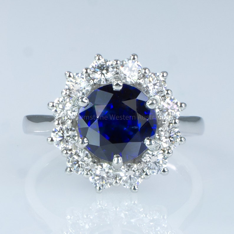 3.16ct Royal Blue Sapphire Diamond Halo Ring in Platinum image 2