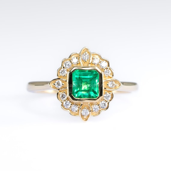 Art Deco Inspired Colombian Emerald Ring with Diamond Halo in 18K Yellow Gold